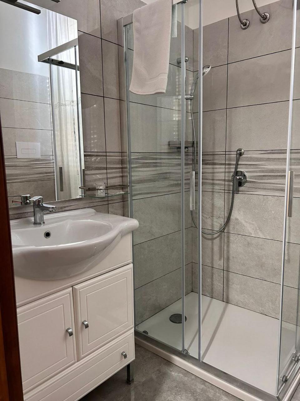 Metropolitan Rc Bed & Breakfast