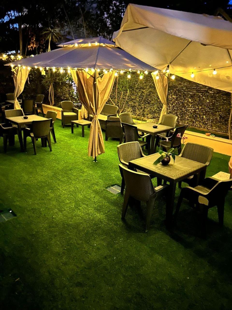 Metropolitan Rc Bed & Breakfast 2*